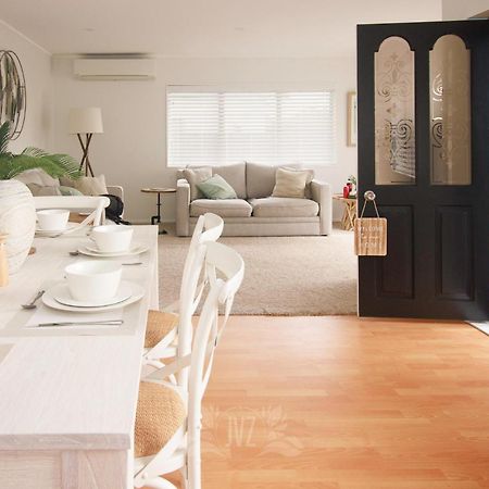 Salty Breeze Beach House 오레와 외부 사진